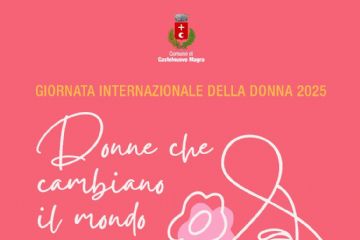 La grafica presenta uno sfondo rosa con un disegno stilizzato di un volto femminile, decorato con forme geometriche colorate e una figura di fiore.