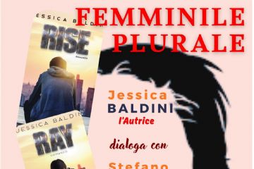 Il colore dominante è un rosa pesca molto tenue. Sulla destra è presente la silhouette stilizzata di un profilo femminile di colore nero, che funge da elemento decorativo principale. Sulla sinistra sono raffigurate le copertine di due romanzi dell'autrice, disposte in verticale: "RISE"; "RAY". Entrambi i libri sono editi da BookSprint Edizioni.
Informazioni sul testo: Titolo dell'evento: "FEMMINILE PLURALE". L'autrice Jessica Baldini dialogherà con Stefano Spinetti, Assessore alla Cultura. L'appuntamento è per venerdì 20 marzo alle ore 17:30 a Molicciara, presso la Biblioteca Civica "Michele Ferrari" in Via della Pace. L’'ingresso è libero.
In basso a sinistra è presente lo stemma del Comune di Castelnuovo Magra con la dicitura "Assessorato alla cultura". In basso a destra compare il logo della rassegna "Parole InComune 2026", raffigurante un libro aperto.

